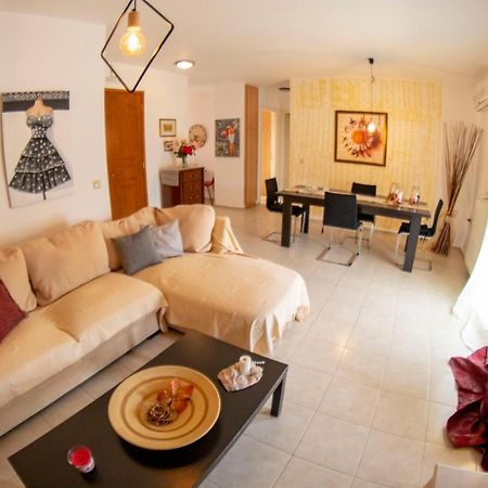 A Quiet Apartment Close To The Sea Gouves Buitenkant foto
