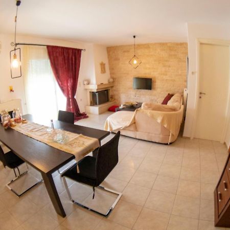 A Quiet Apartment Close To The Sea Gouves Buitenkant foto